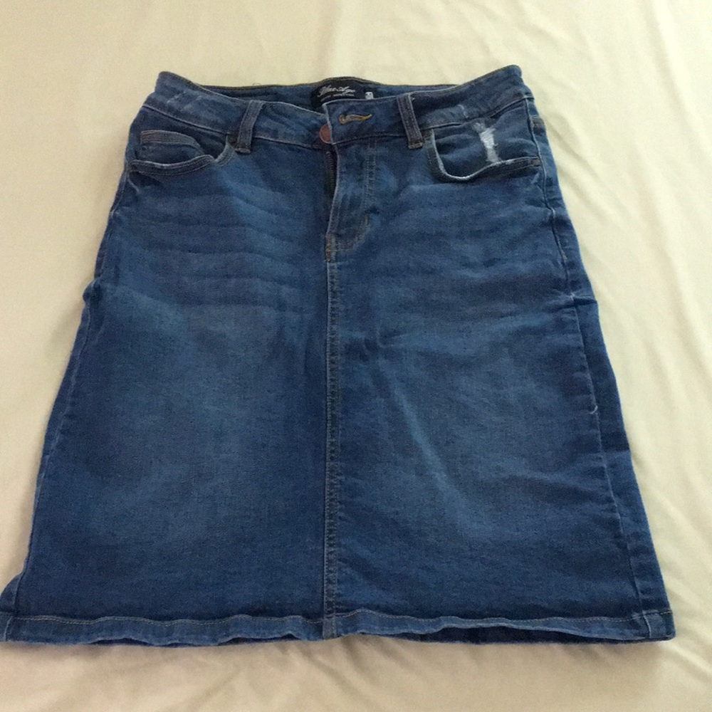 Blue Age denim pencil skirt size M NWOT